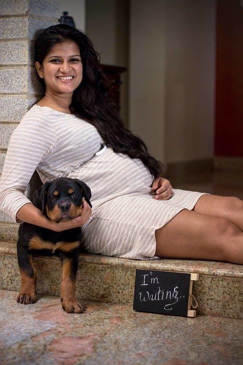 Maternity Photoshoot with Pets